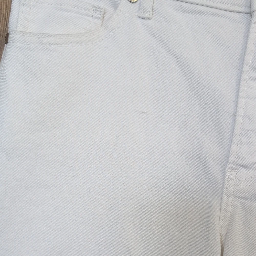 Express Women's Crisp White Mid Rise 70s Flare Jeans 8L       P247 - Picture 6 of 15